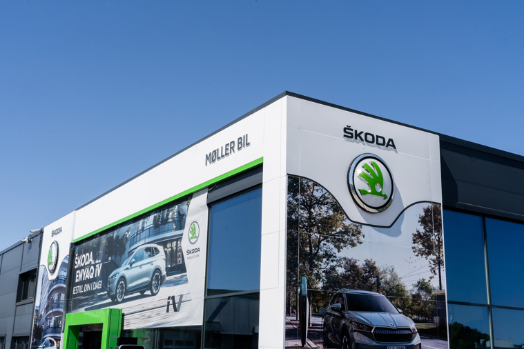 Møller Bil - Skoda skiltet av Sign Consult. FOTO